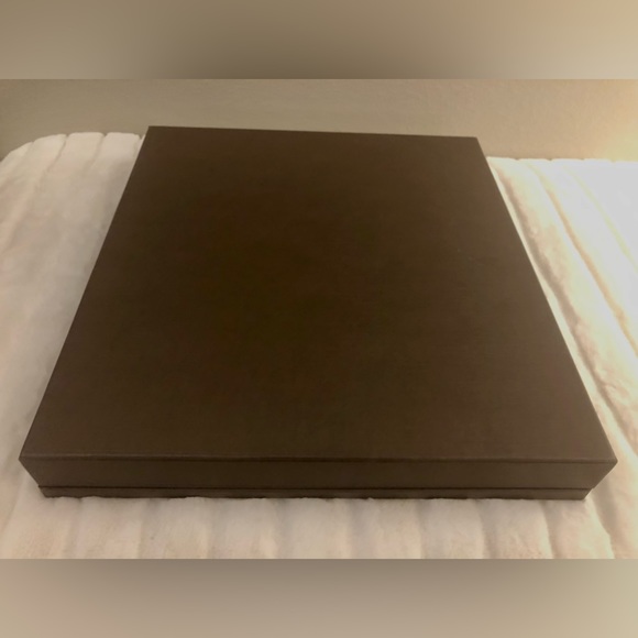Louis Vuitton Vintage Very Large Gift Box | Luxury Decor Statement - Picture 10 of 13